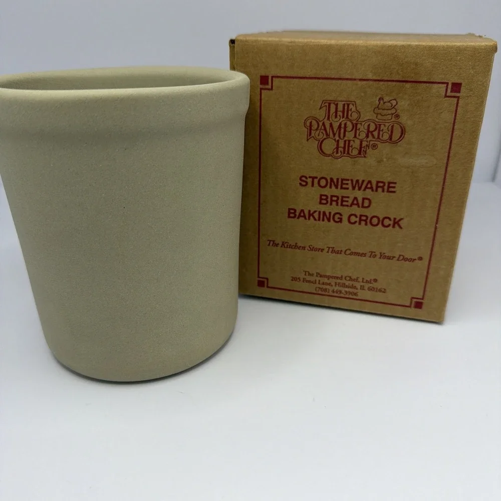 Pampered Chef Stoneware Bread Baking Crock with Recipes & Box Kitchenware New